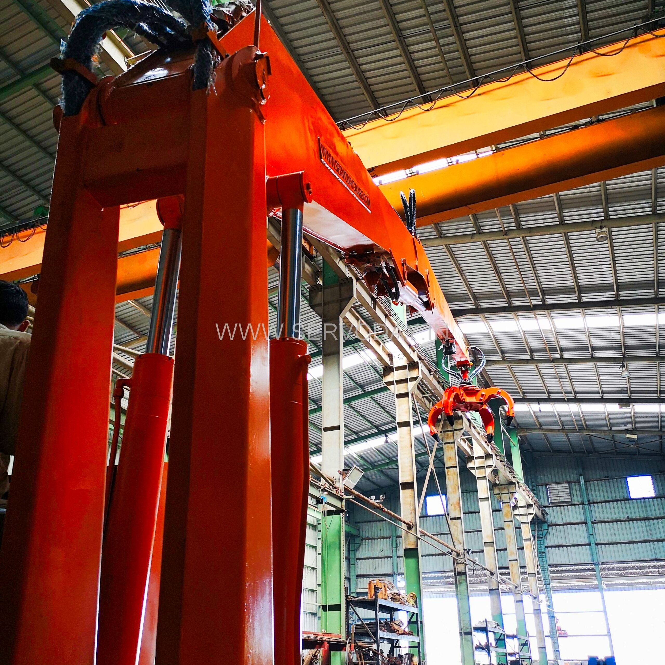 Stationary Mounted Crane